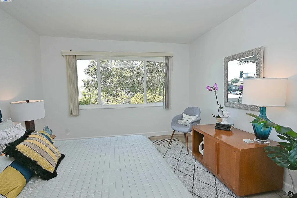 2031 Otis Drive Alameda CA 94501