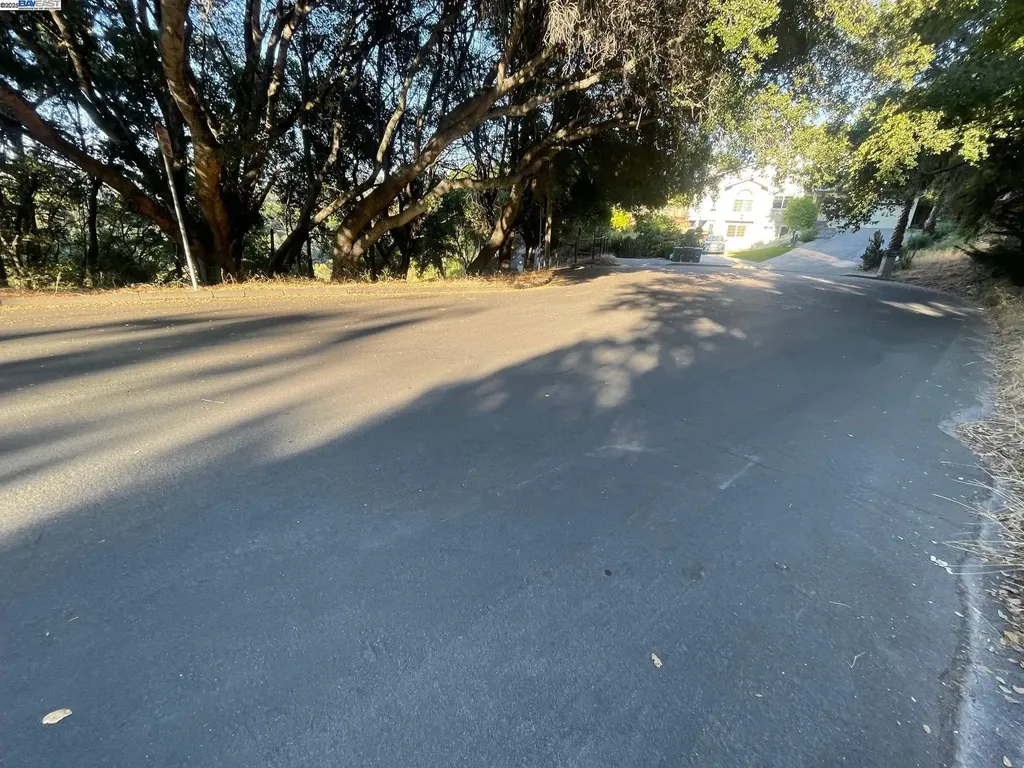 25265 Morse Court Hayward CA 94542