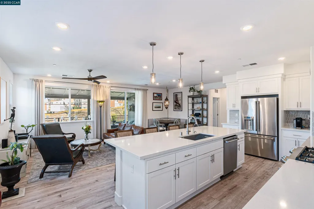 729 Delve Court Hayward CA 94544