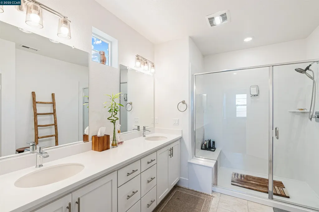 729 Delve Court Hayward CA 94544