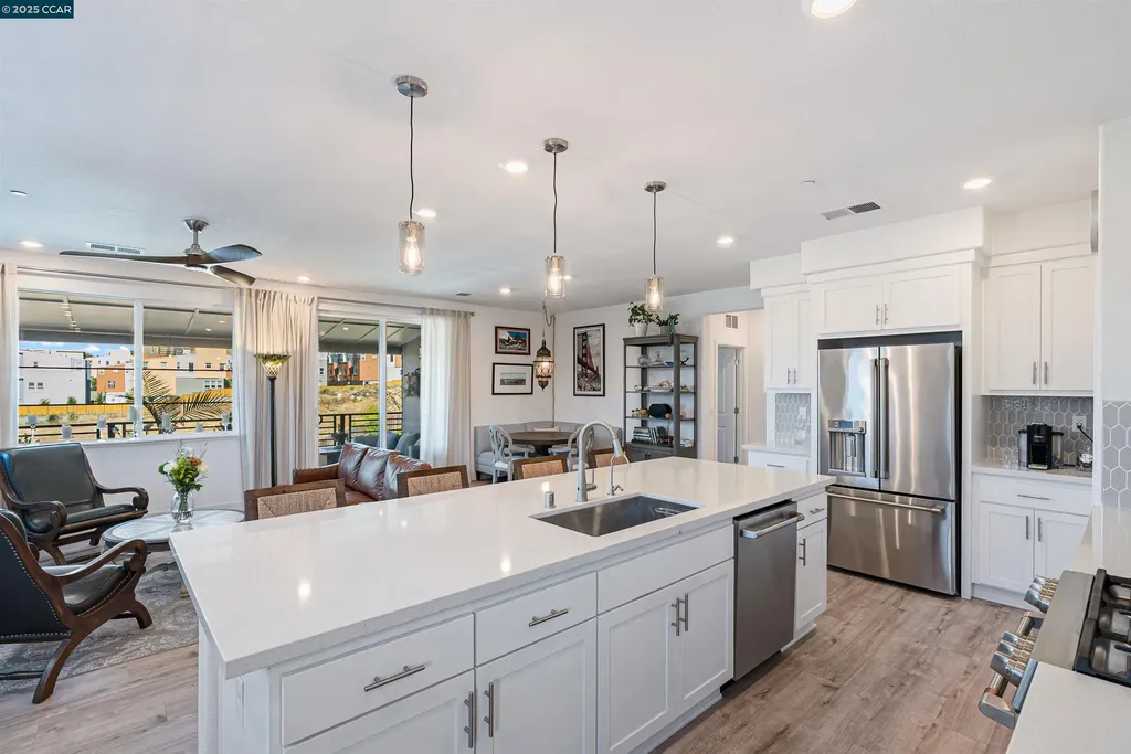 729 Delve Court Hayward CA 94544