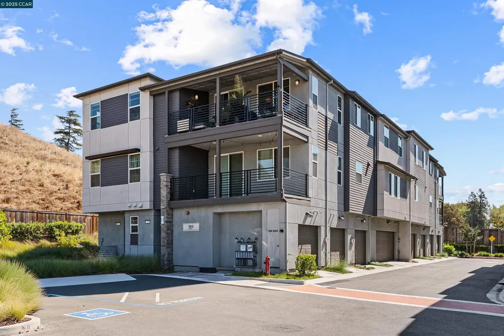 729 Delve Court Hayward CA 94544