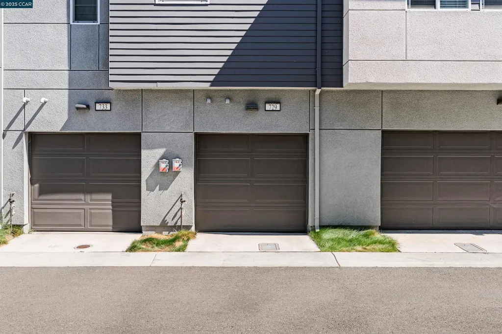 729 Delve Court Hayward CA 94544