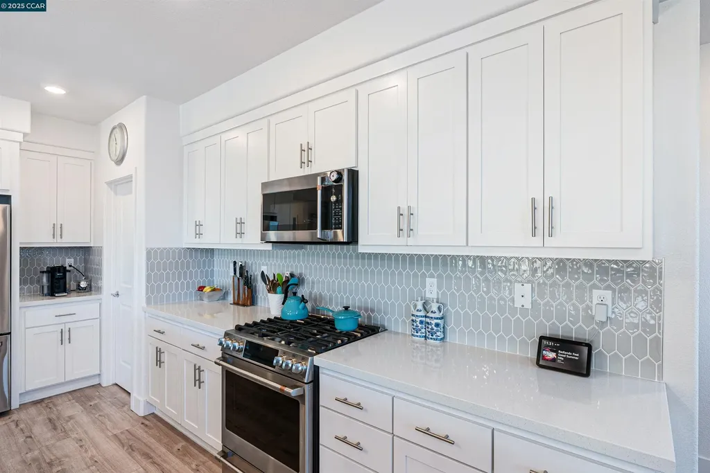 729 Delve Court Hayward CA 94544