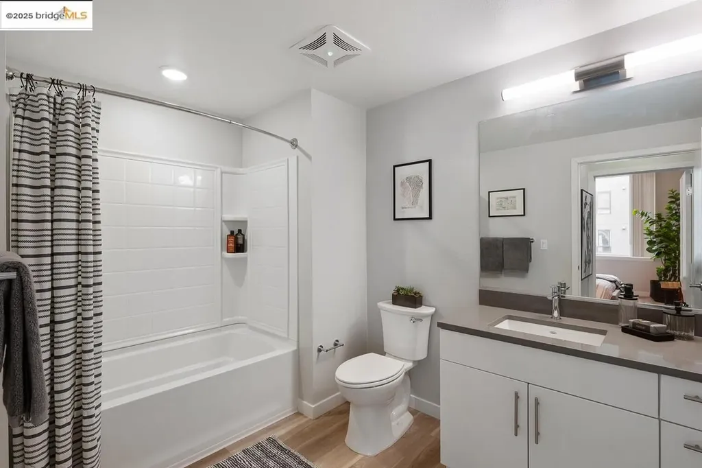 260 Brooklyn Basin Way Oakland CA 94606