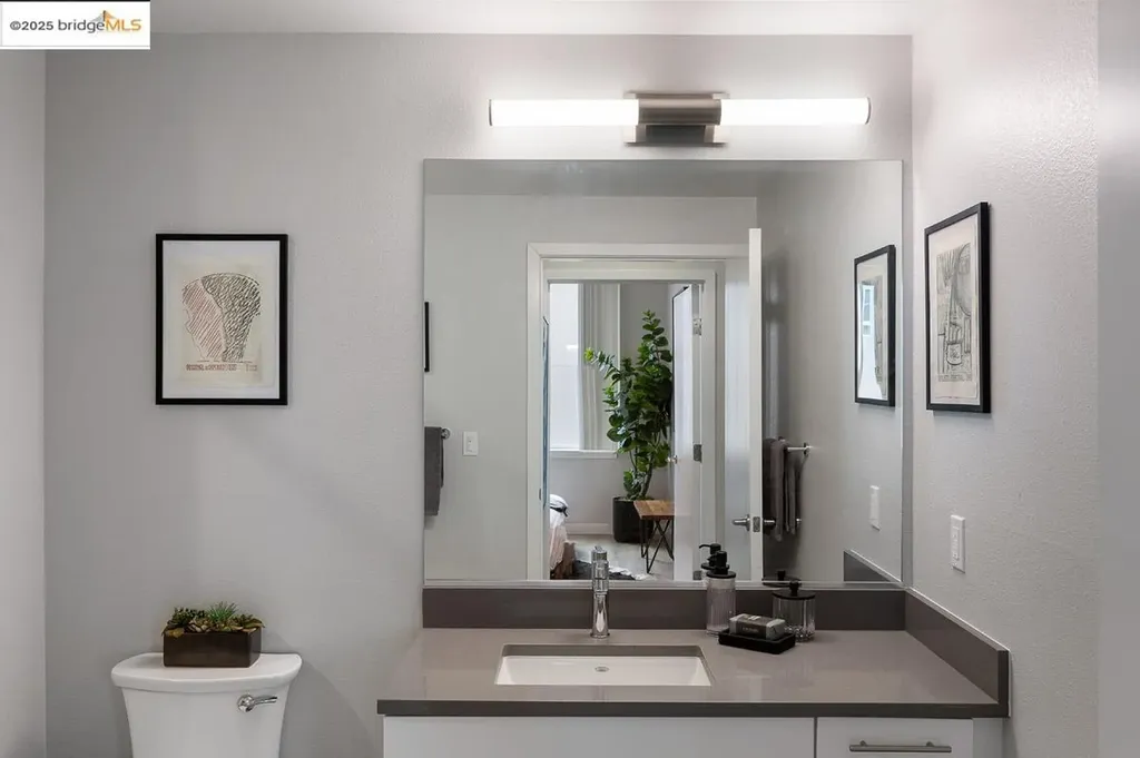 260 Brooklyn Basin Way Oakland CA 94606