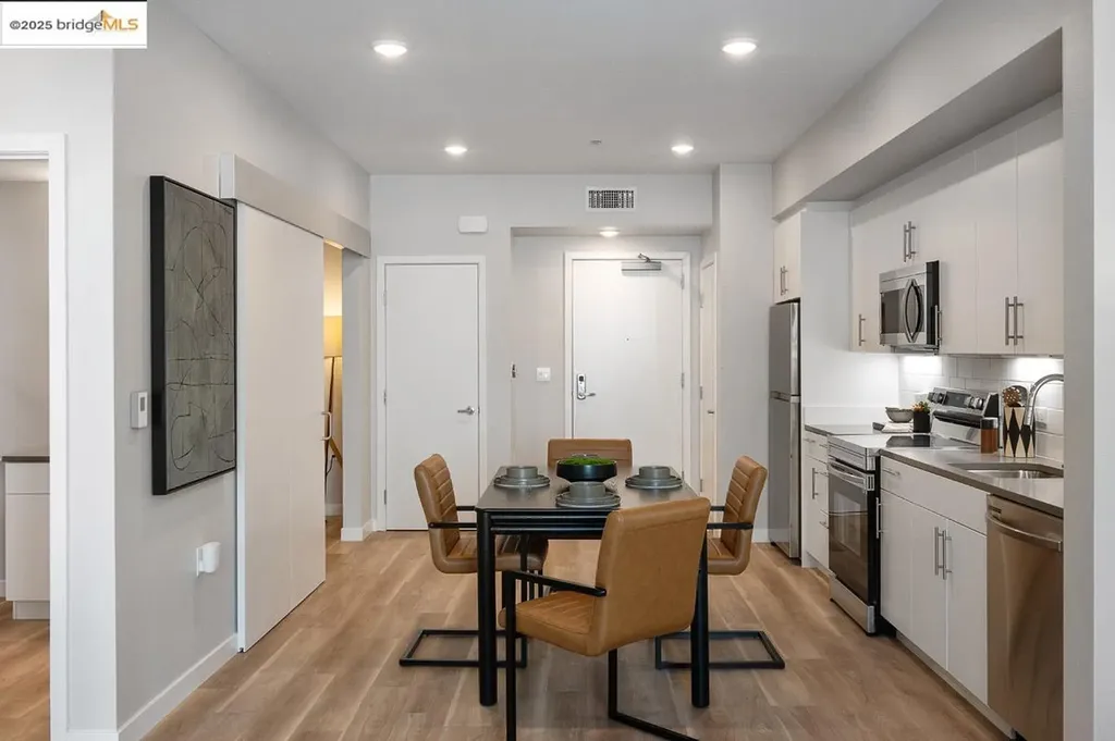 260 Brooklyn Basin Way Oakland CA 94606
