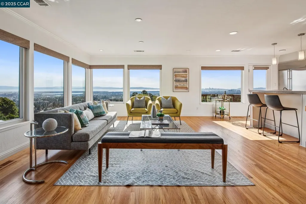485 Creighton Way Oakland CA 94619