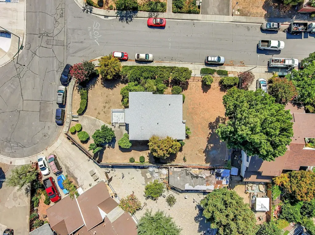 37915 Vallejo Street Fremont CA 94536