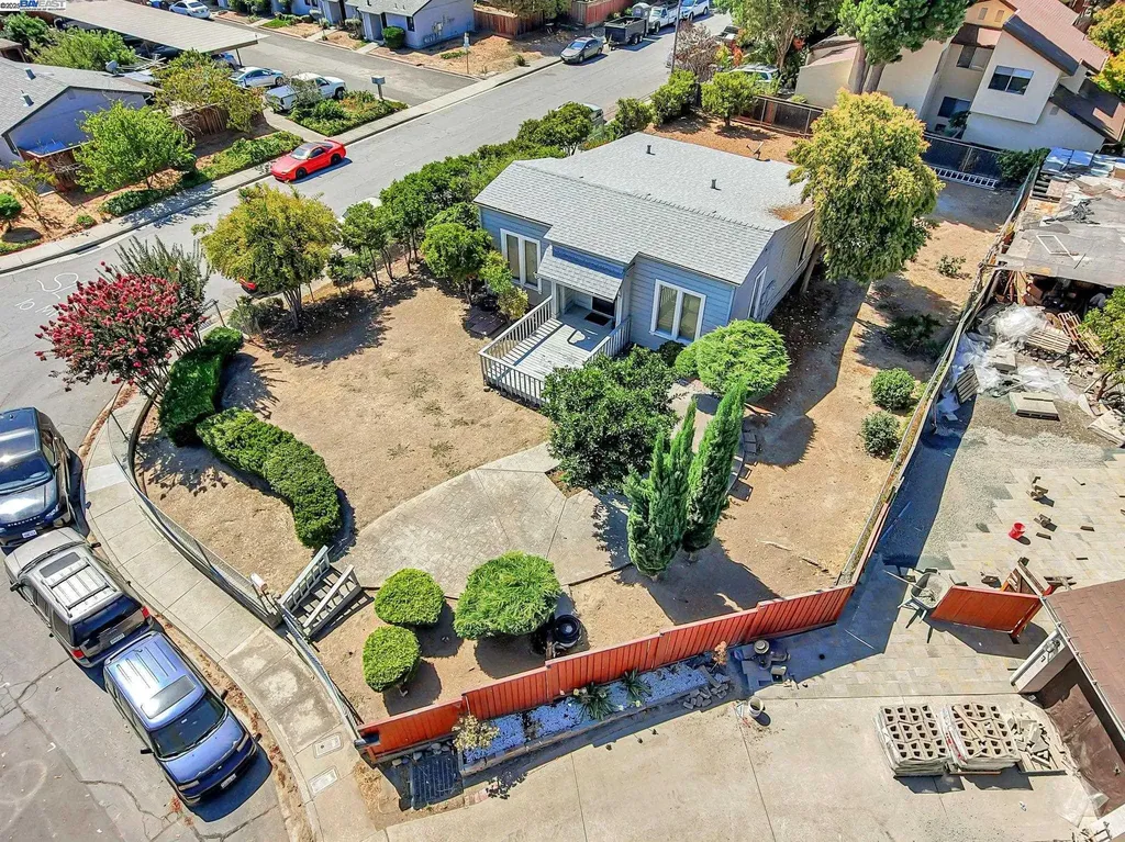 37915 Vallejo Street Fremont CA 94536