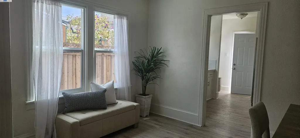 1007 47th Street Emeryville CA 94608