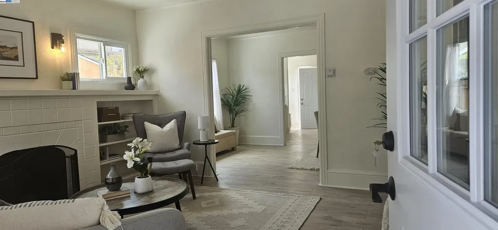 1007 47th Street Emeryville CA 94608