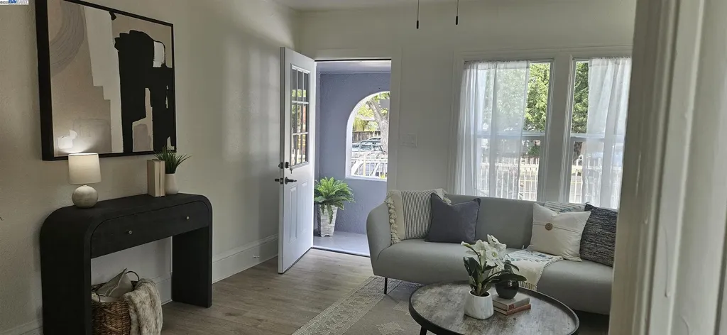 1007 47th Street Emeryville CA 94608