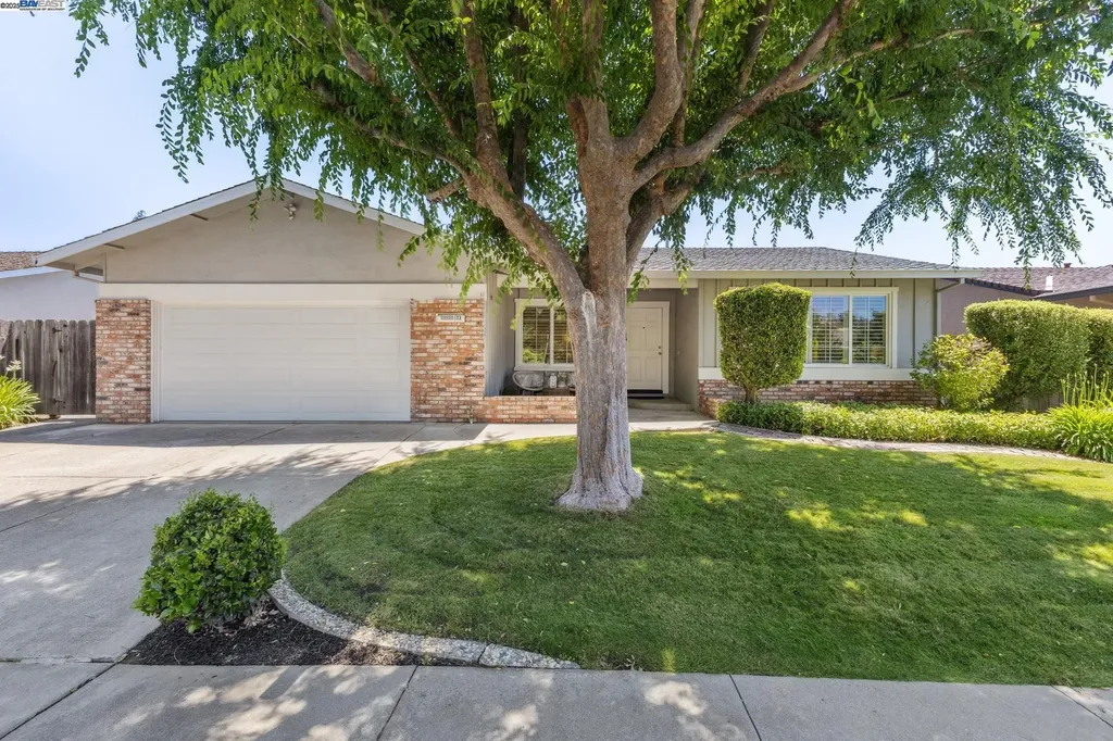 Pleasanton CA, 573 Junipero Street