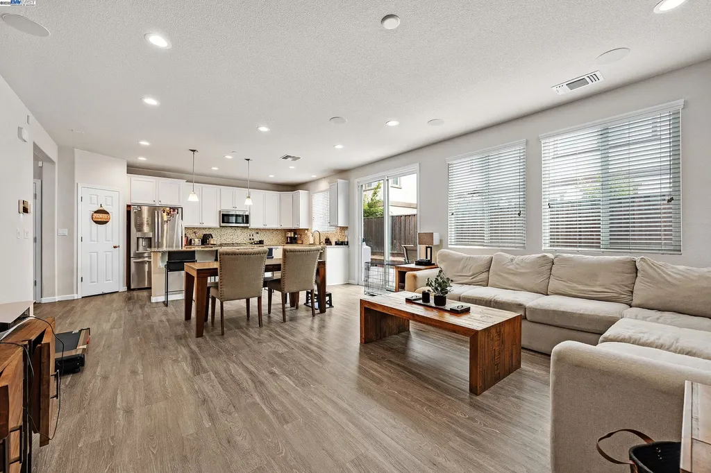 268 Coolcrest Drive Oakley CA 94561