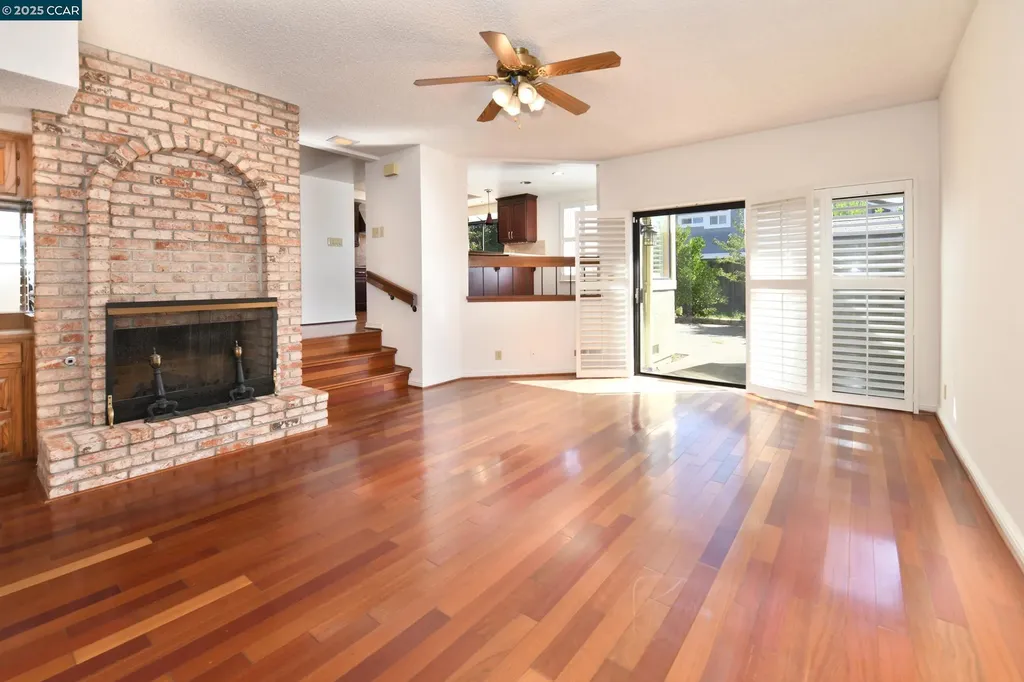 319 Oak Glen Court Martinez CA 94553