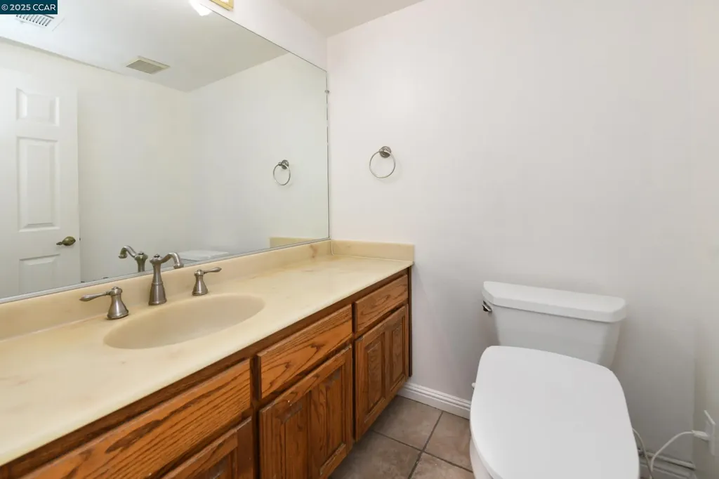 319 Oak Glen Court Martinez CA 94553