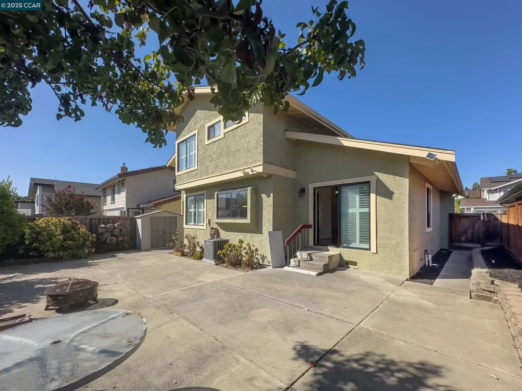 319 Oak Glen Court Martinez CA 94553