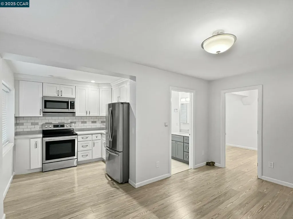 1919 Curtis Berkeley CA 94702