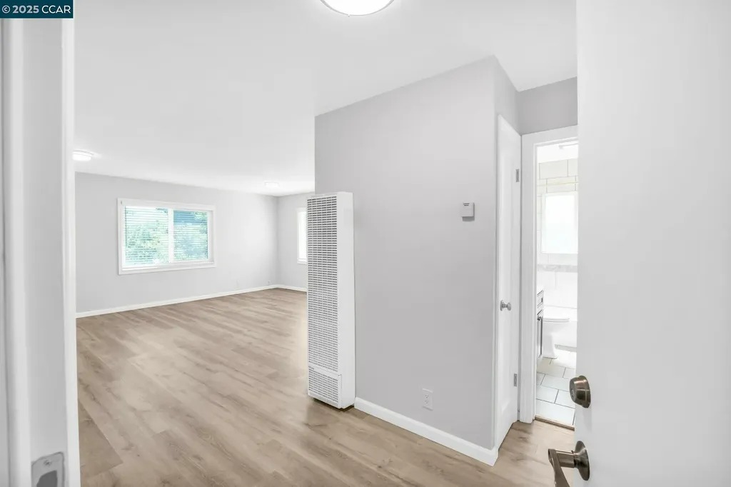 1919 Curtis Berkeley CA 94702