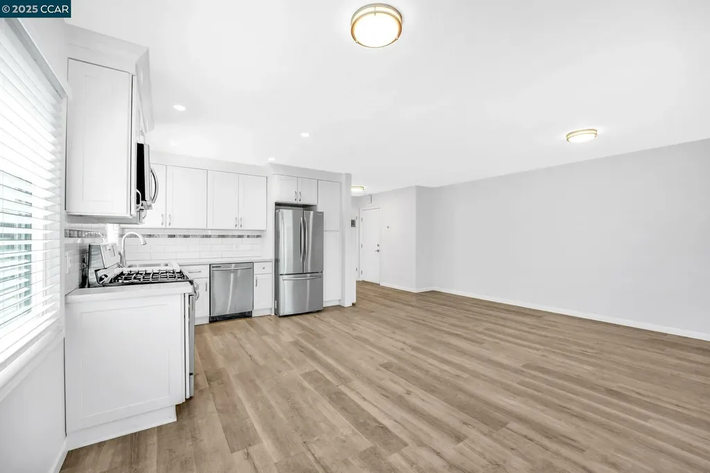 1919 Curtis Berkeley CA 94702