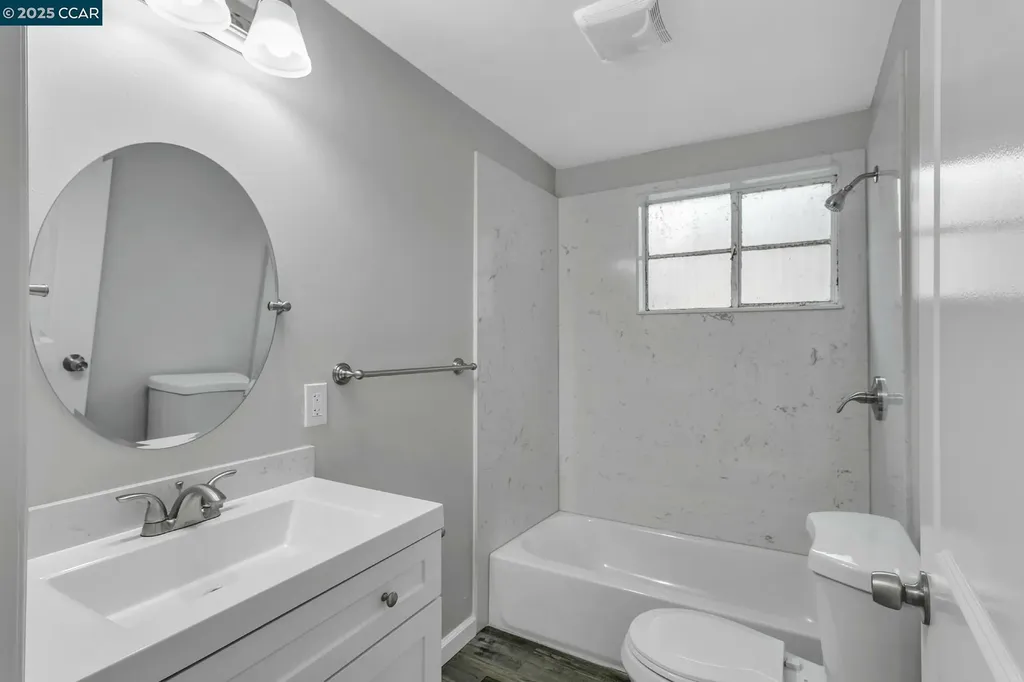 1919 Curtis Berkeley CA 94702