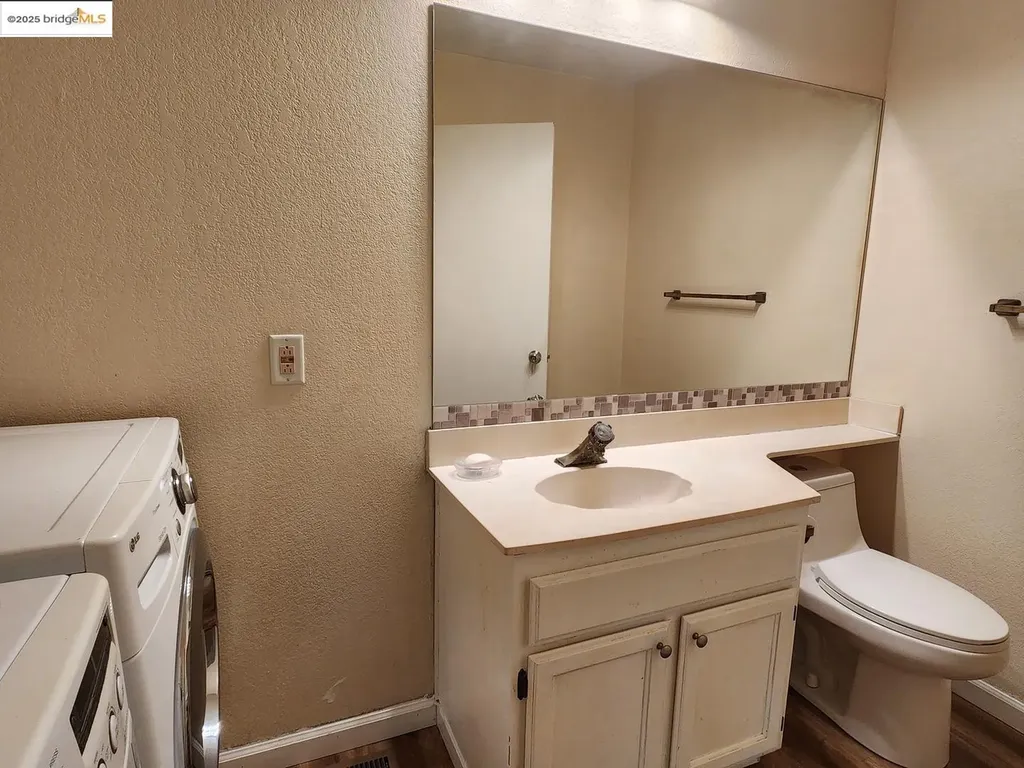5389 San Simeon Place Castro Valley CA 94552