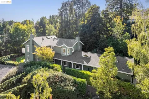 165 Cross Road Oakland CA 94618
