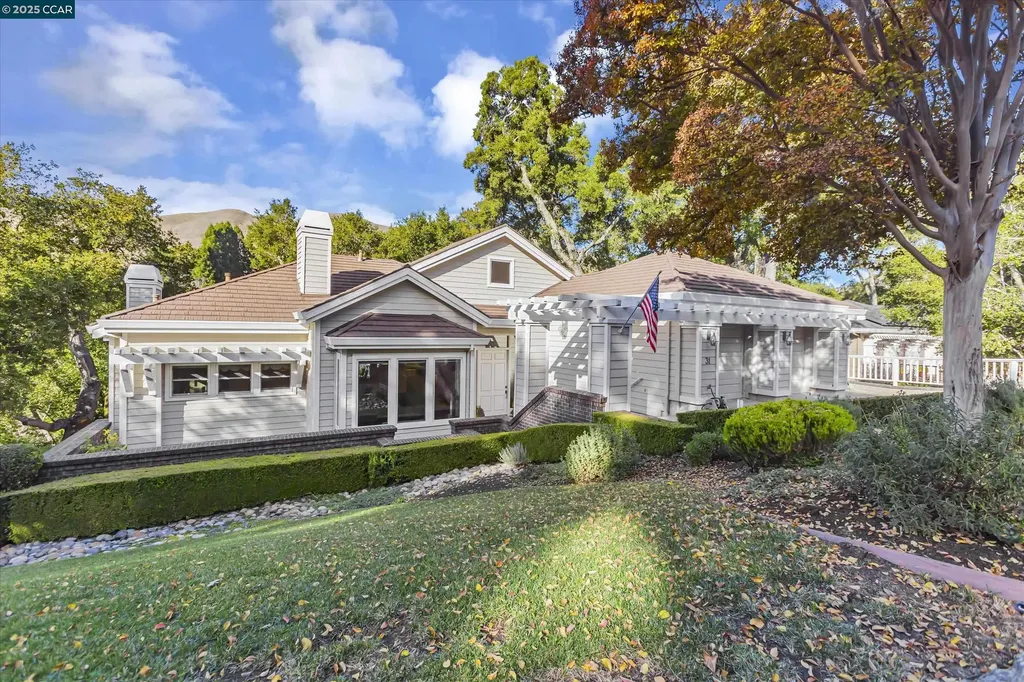 31 Merrill Circle S Moraga CA 94556
