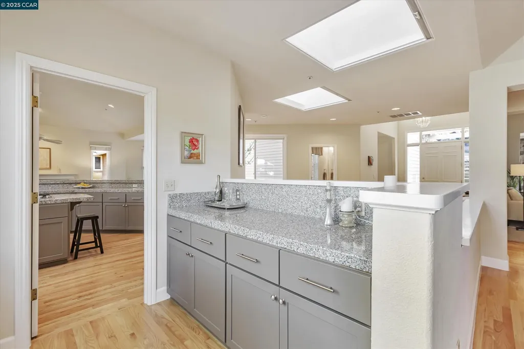 31 Merrill Circle S Moraga CA 94556