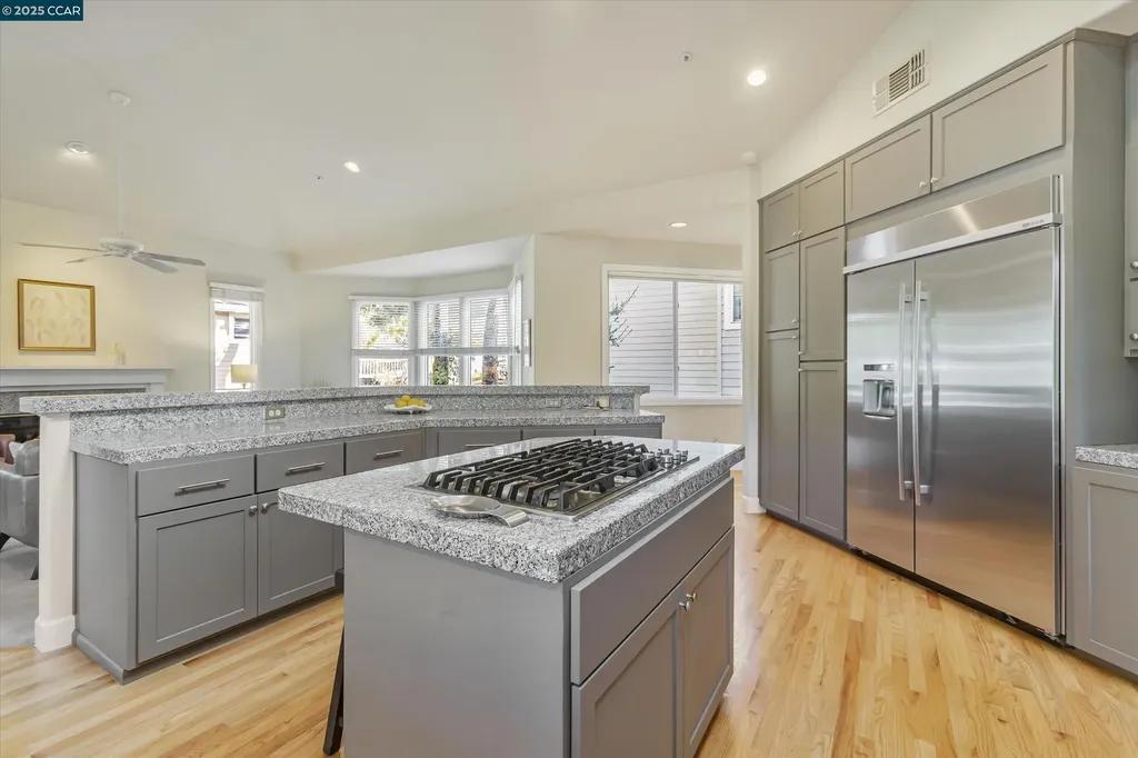 31 Merrill Circle S Moraga CA 94556