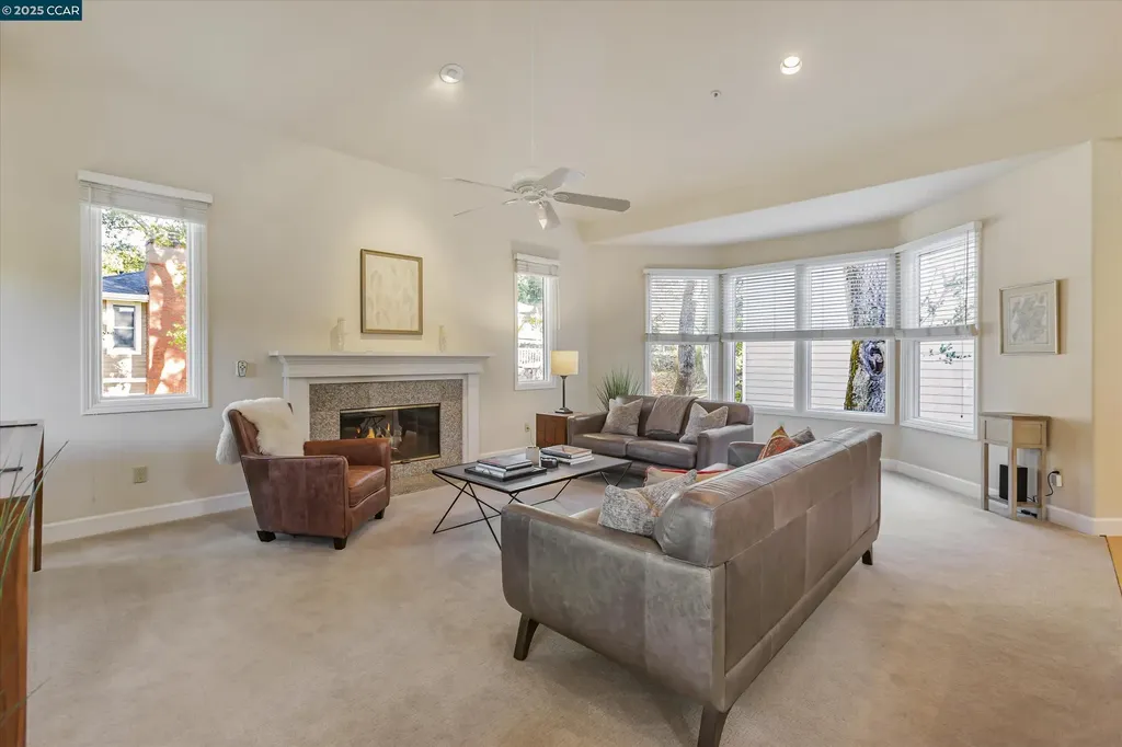 31 Merrill Circle S Moraga CA 94556