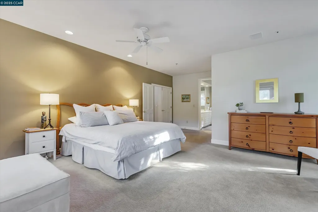 31 Merrill Circle S Moraga CA 94556