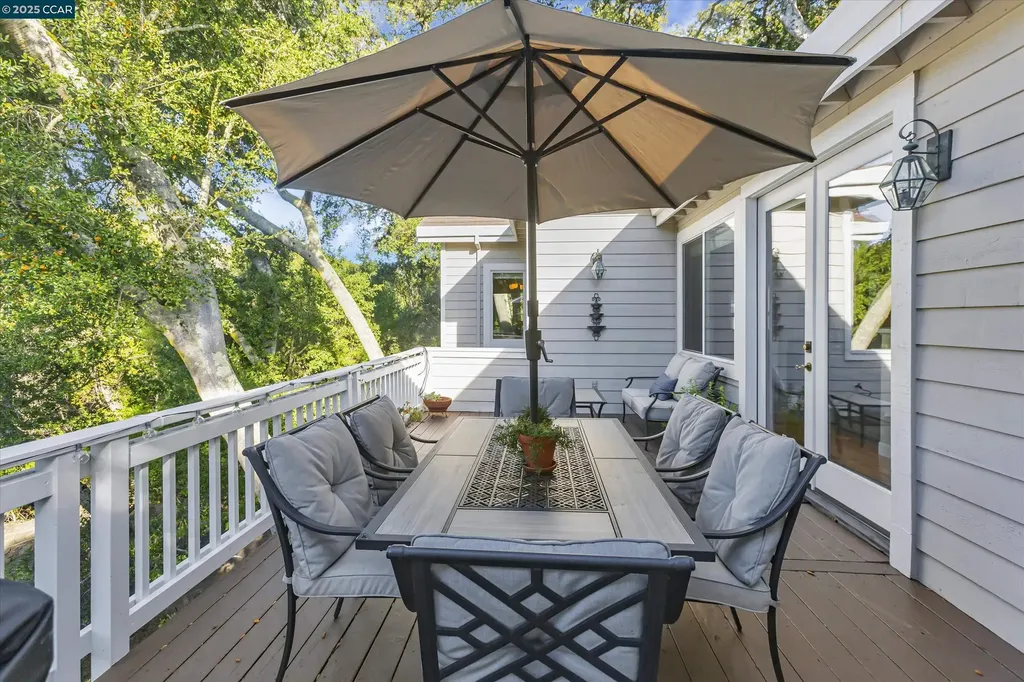 31 Merrill Circle S Moraga CA 94556