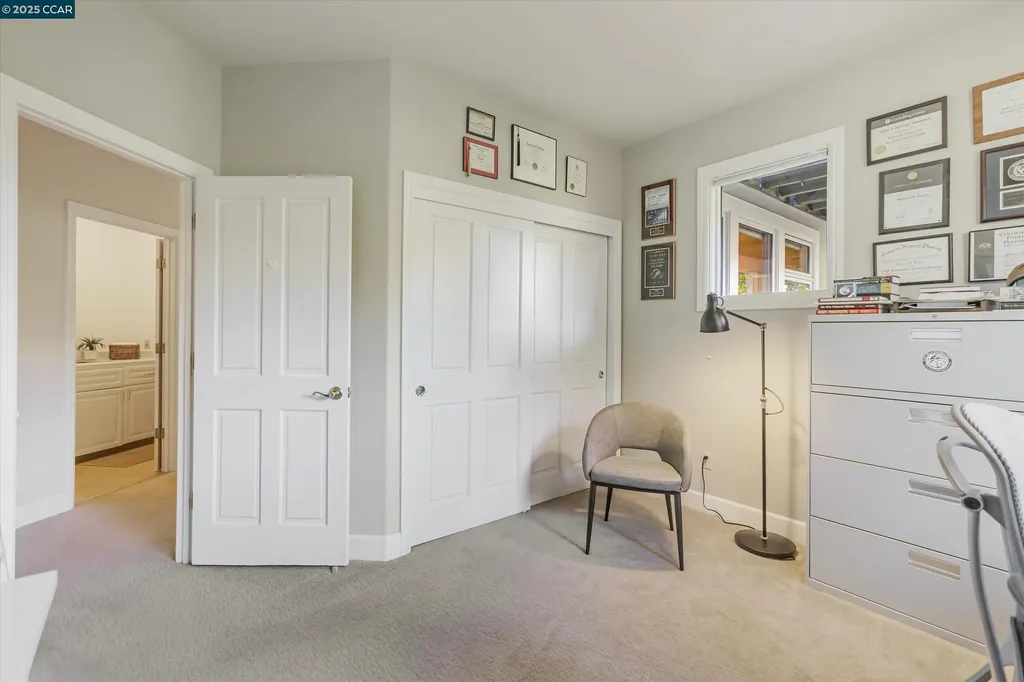 31 Merrill Circle S Moraga CA 94556