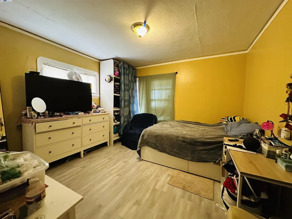 1301 60th Avenue Oakland CA 94621