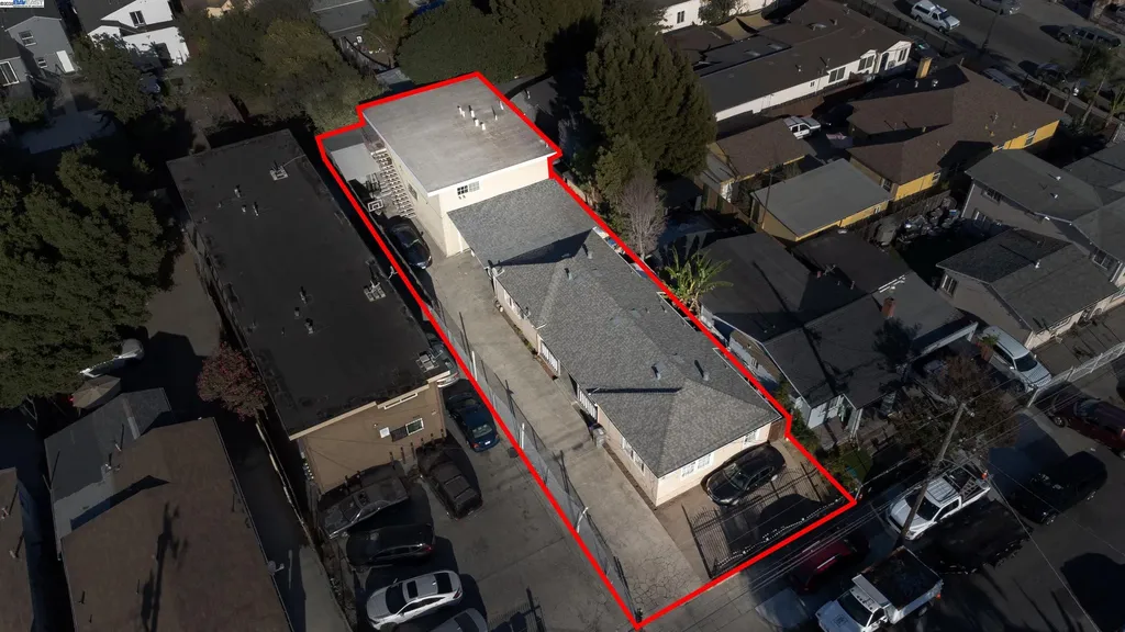 9318 Olive Street Oakland CA 94603
