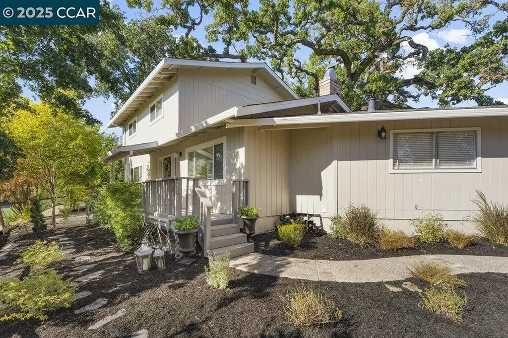 1666 Green Valley Road Danville CA 94526