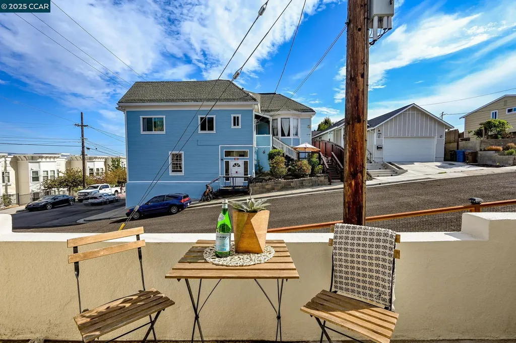 236 Buckley Street Martinez CA 94553