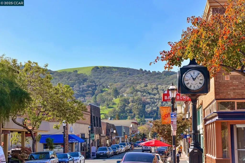 236 Buckley Street Martinez CA 94553