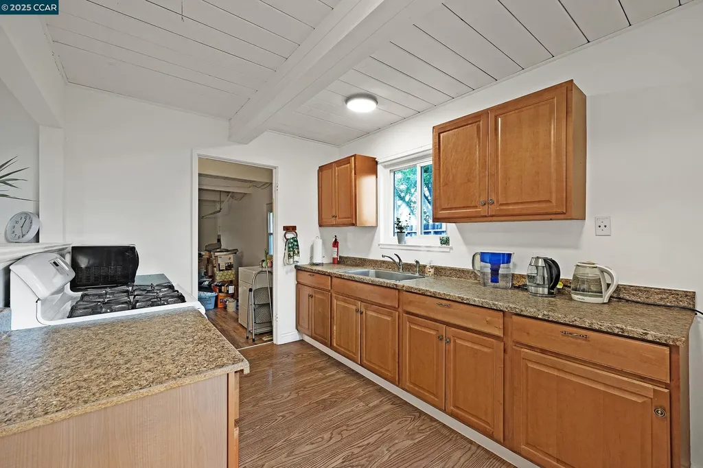 2868 Avon Avenue Concord CA 94520