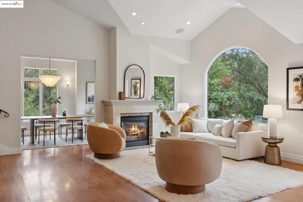 6389 Westover Drive Oakland CA 94611