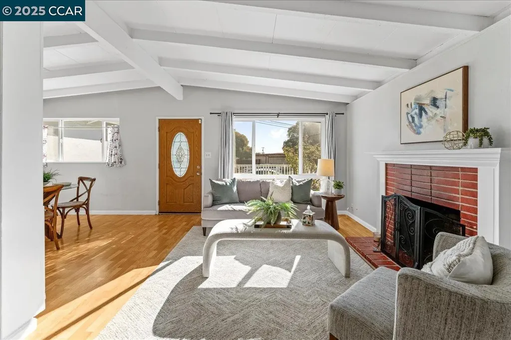 1305 John Avenue San Pablo CA 94806