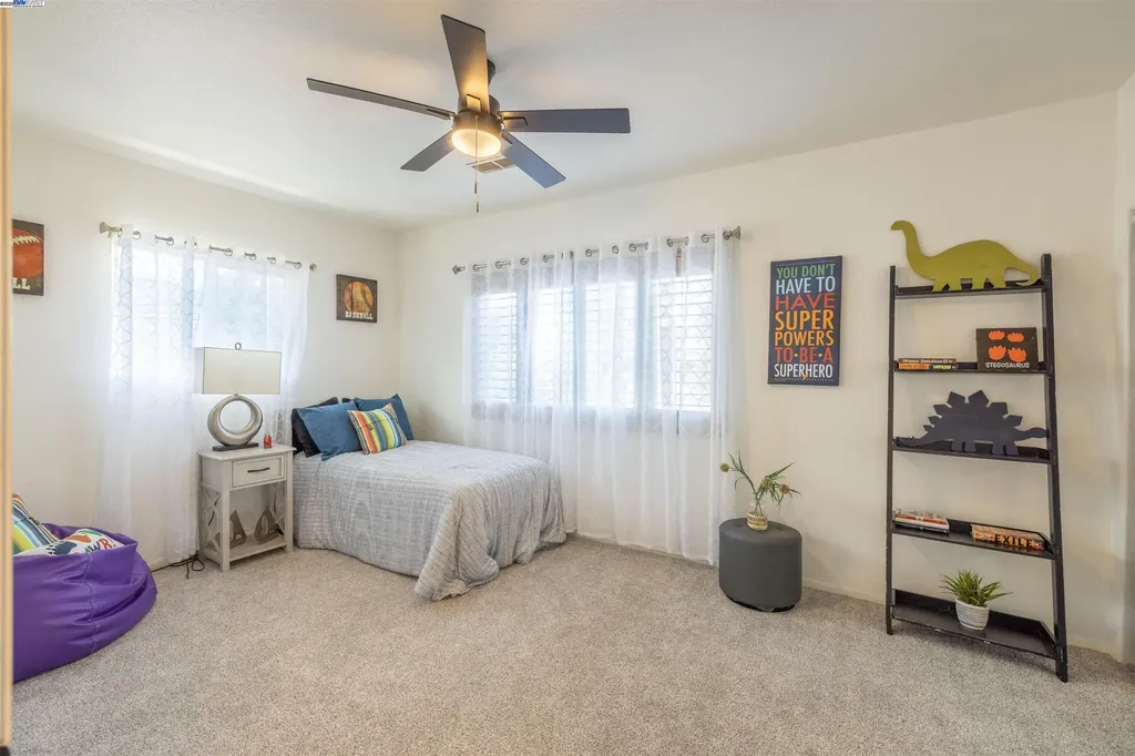 1234 Willow Street Oakland CA 94607