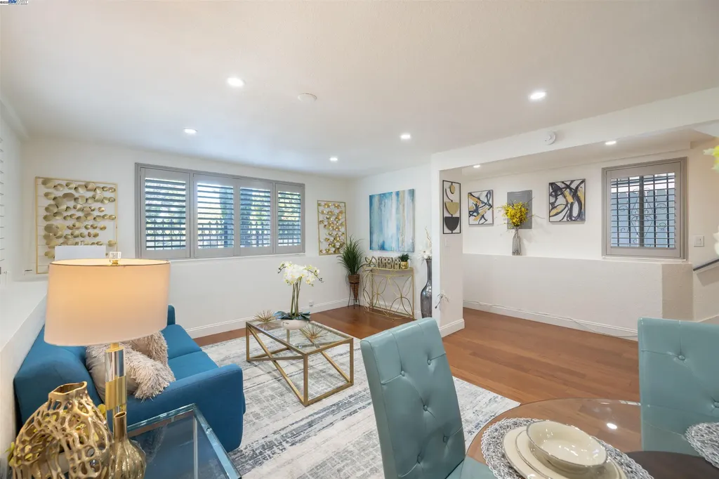 1234 Willow Street Oakland CA 94607