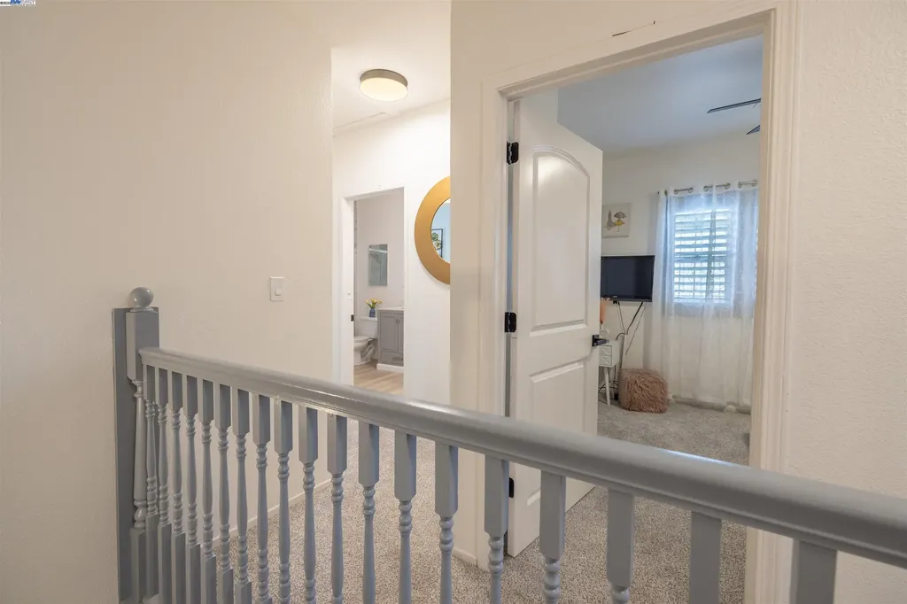 1234 Willow Street Oakland CA 94607