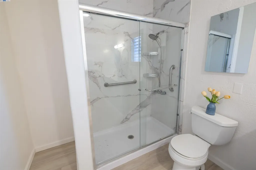 1234 Willow Street Oakland CA 94607