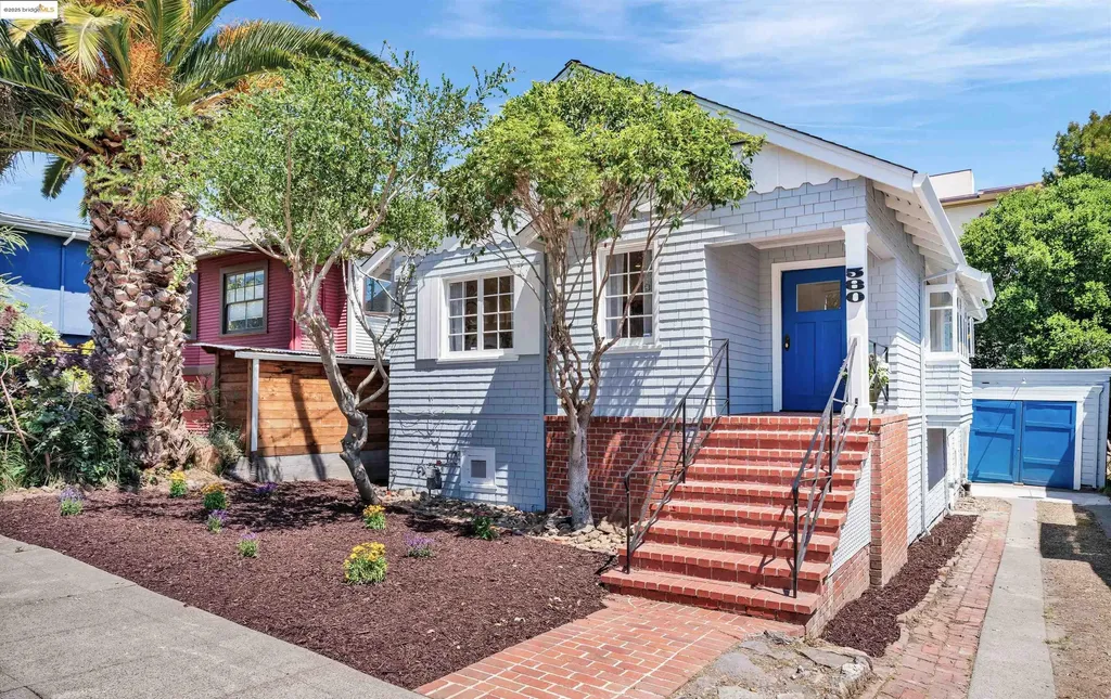 580 Chetwood Street Oakland CA 94610