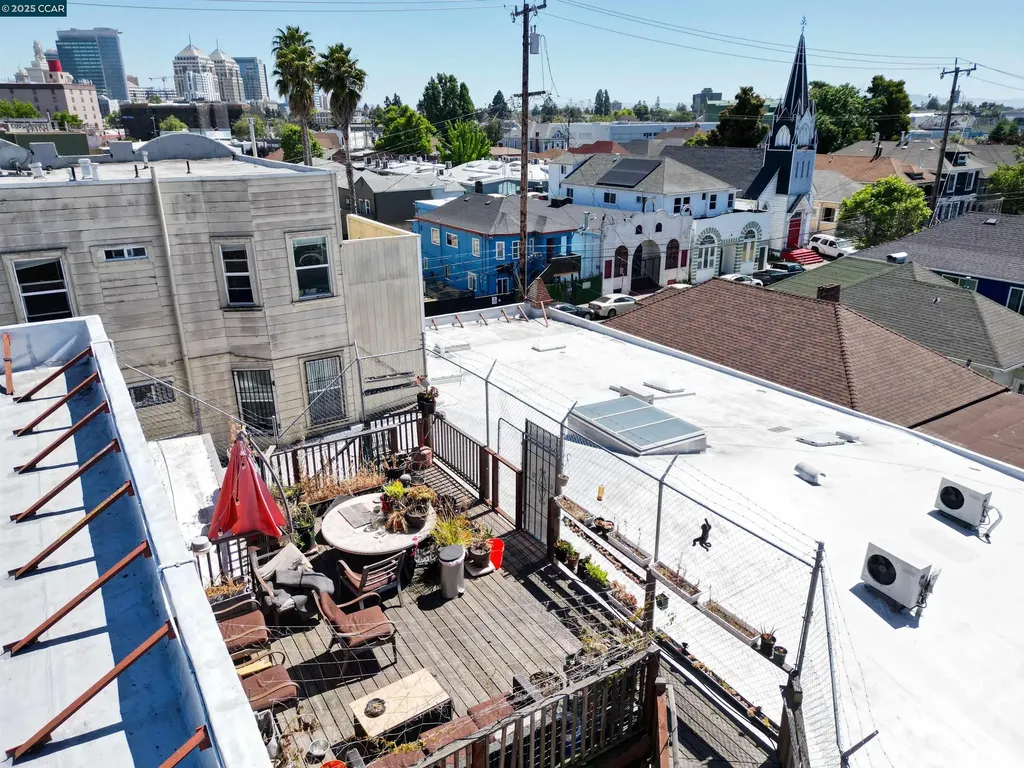 2521 San Pablo Avenue Oakland CA 94612