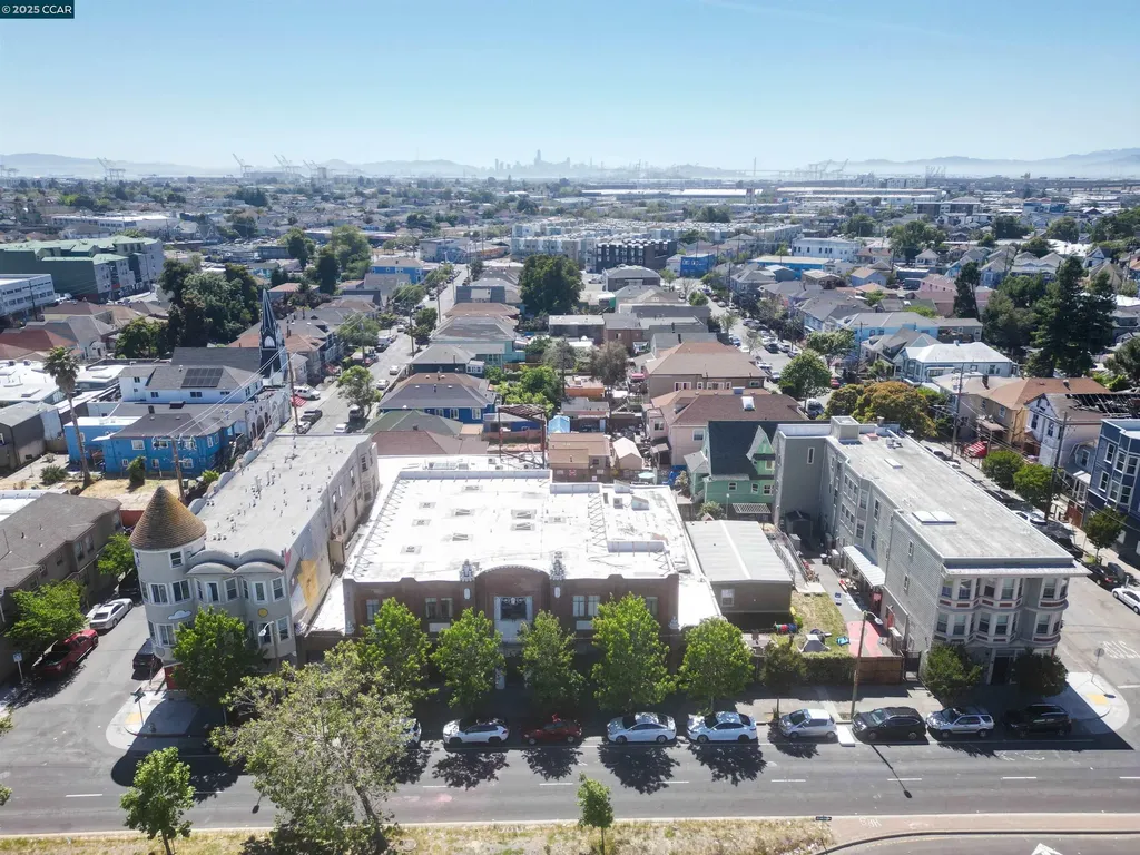 2521 San Pablo Avenue Oakland CA 94612